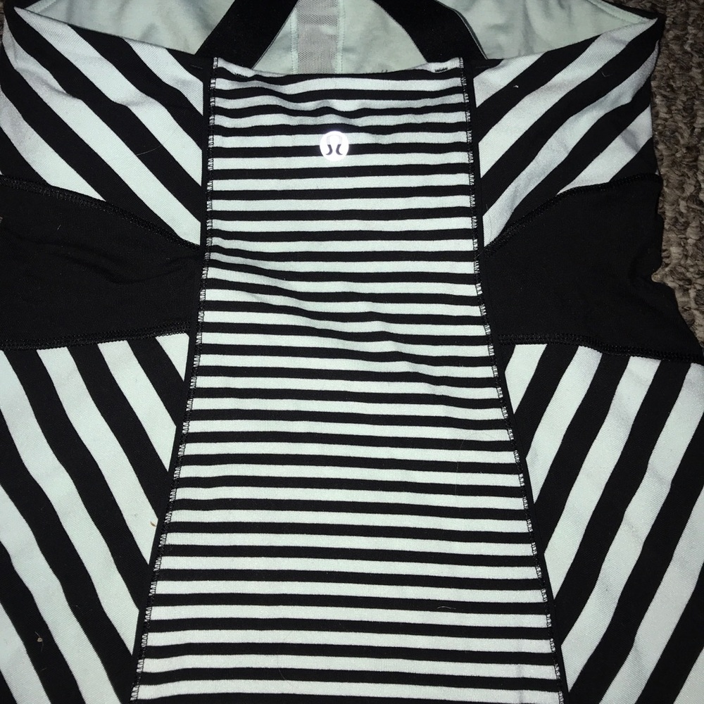 Lululemon Top - Picture 2 of 5